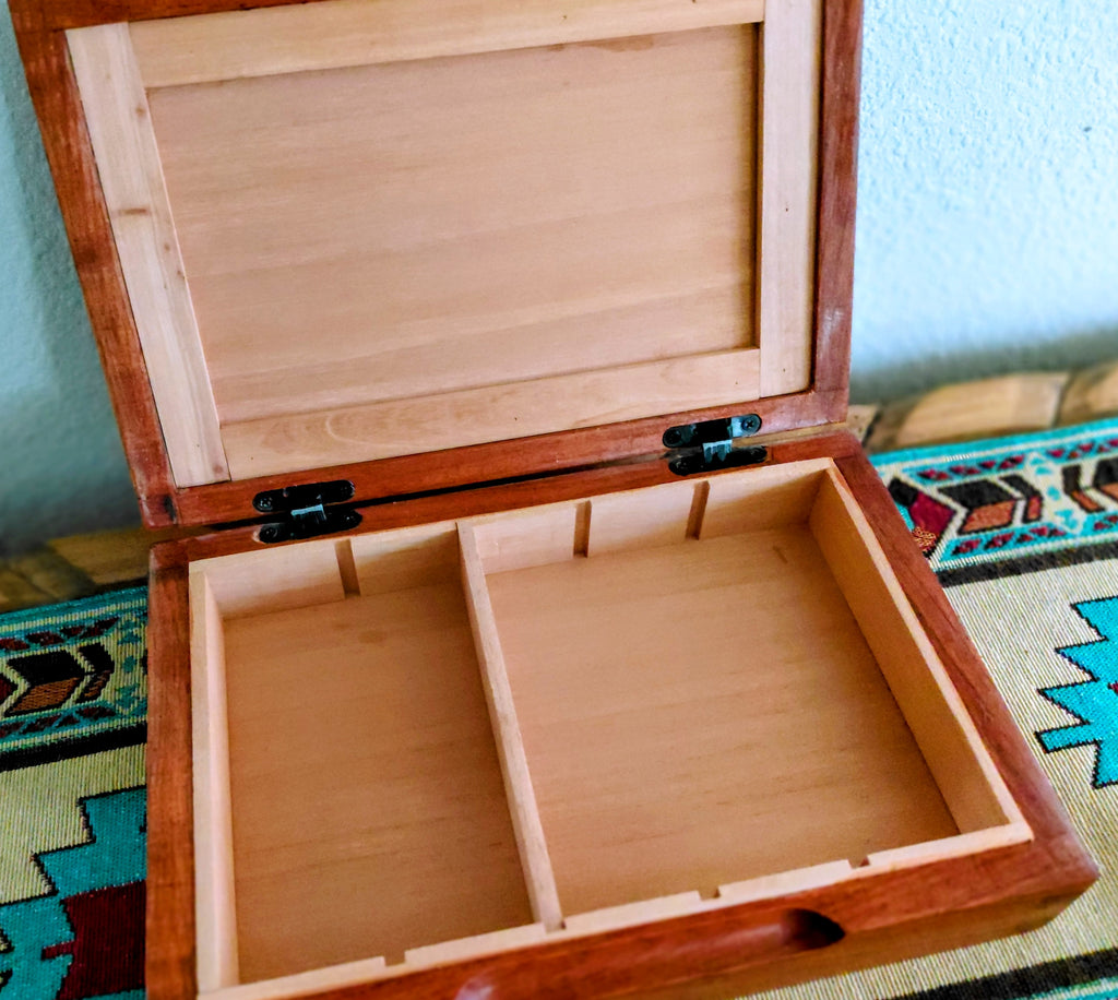 Mesquite Wood Cigar Humidor – Dovetail Joinery & Spanish Cedar Interior
